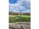 3296 5th Ln, Oxford, WI 53952