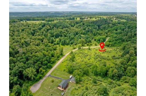 L1094 HUNT CLUB Equestrian Drive, La Valle, WI 53941