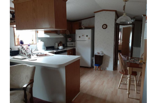 W1914 Amherst Drive, Lyndon Station, WI 53944