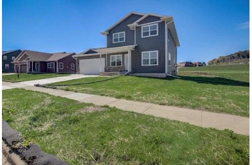 204 Ridgestone Drive, Lodi, WI 53555