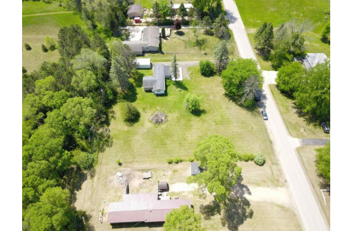 N6152 Pleasant Drive, Princeton, WI 54968