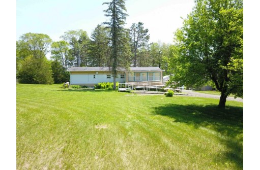 N6152 Pleasant Drive, Princeton, WI 54968