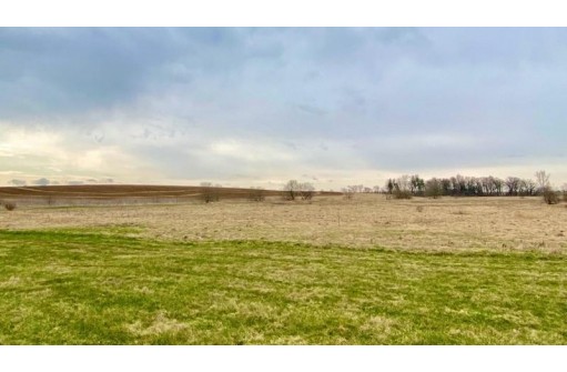 LOT 75 Drumlin Creek Court, Columbus, WI 53925