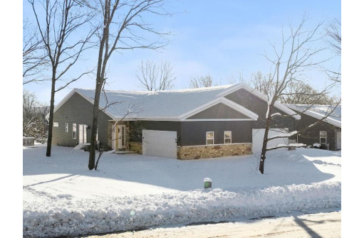 1426 Tuttle Street, Baraboo, WI 53913