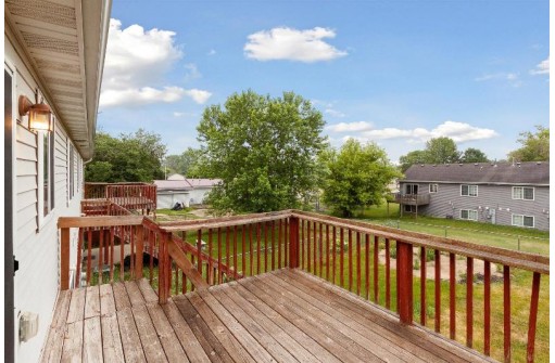 1205 Winston Drive, Edgerton, WI 53534