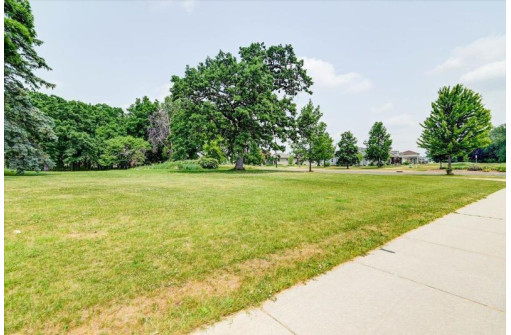 1198 O'Keeffe Avenue, Sun Prairie, WI 53590