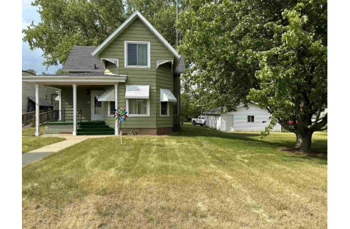 116 E Ormsby Street, Oxford, WI 53952