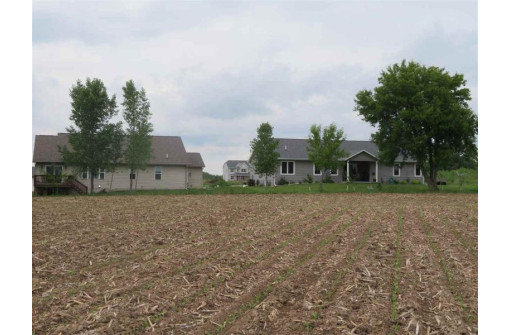 31.3 AC Marsh Trail, Beaver Dam, WI 53916