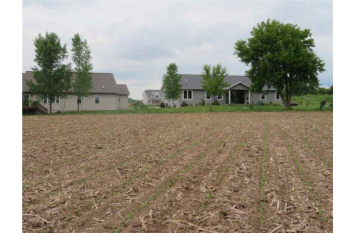 31.3 AC Marsh Trail, Beaver Dam, WI 53916