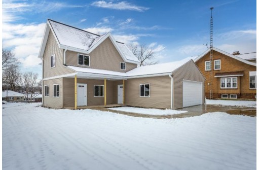 924 11th Street, Monroe, WI 53566