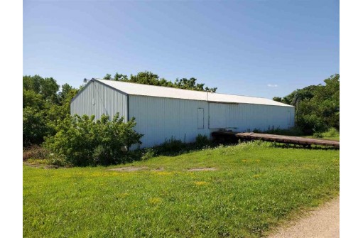 3345 Highway 151, Sun Prairie, WI 53590