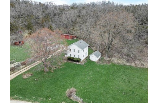 5076 Schultz Road, Black Earth, WI 53515