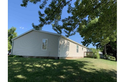 1008 S 1st Street, Prairie Du Chien, WI 53821-0000