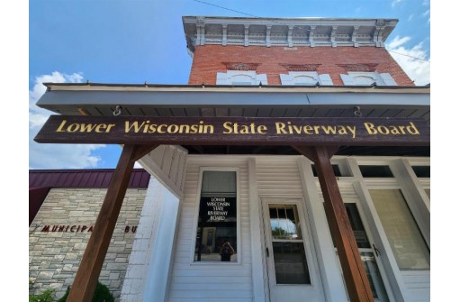 202 N Wisconsin Avenue, Muscoda, WI 53573