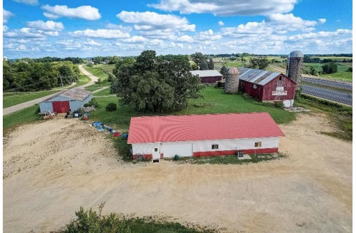 2669 County Road P, Mount Horeb, WI 53572