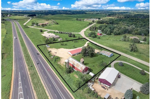 2669 County Road P, Mount Horeb, WI 53572