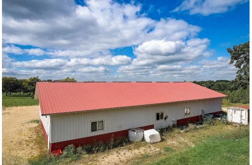 2669 County Road P, Mount Horeb, WI 53572