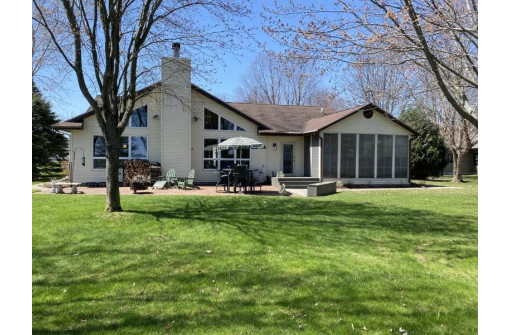 W5092 N Osprey Drive, New Lisbon, WI 53950