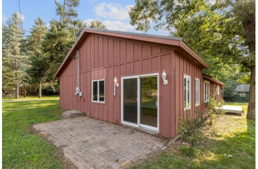 820 B Canyon Road, Wisconsin Dells, WI 53965