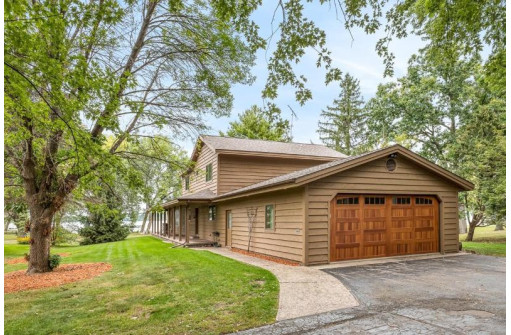 W3044 Longview Lane, Green Lake, WI 54941