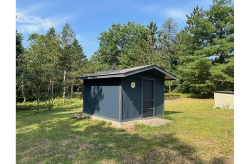 664 & 668 Meadow Lane, Nekoosa, WI 54457