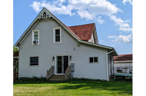 S3685 Highway 136, Reedsburg, WI 53959