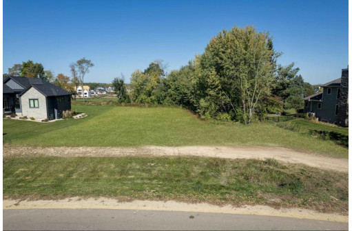 L1 Tumbledown Trail, Verona, WI 53593