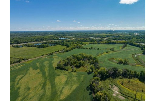 525 +/- ACRES Tritz Road, Portage, WI 53901