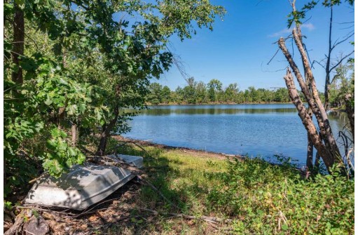 525 +/- ACRES Tritz Road, Portage, WI 53901