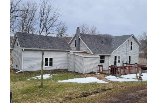 22121 County Road E, Richland Center, WI 53581