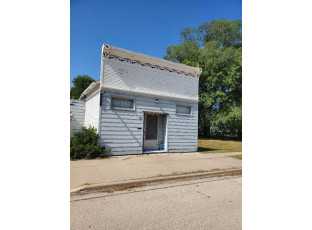 203 N East Street Blue River, WI 53518