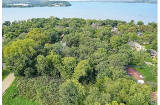 L8 Lakeview Drive, Lodi, WI 53555