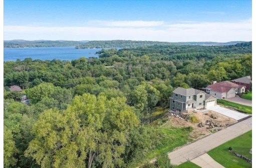 L8 Lakeview Drive, Lodi, WI 53555