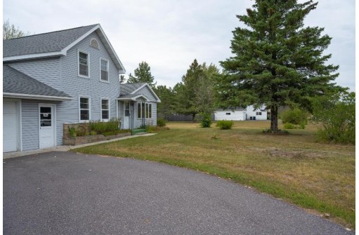 1011 S Main Street, Necedah, WI 54646