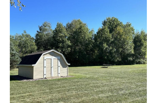 N6869 Tara Lane, Pardeeville, WI 53954