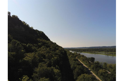 13.55AC Great River Road, De Soto, WI 54624