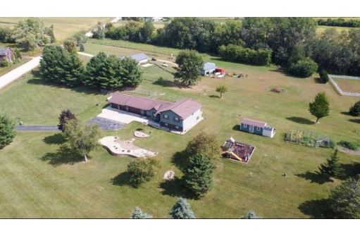 W11999 County Road D, Columbus, WI 53925