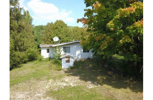 31122 Overbrook Avenue, Elroy, WI 53929