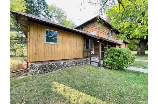 W14440 Schneller Road, Prairie Du Sac, WI 53578