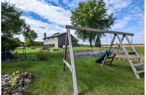 2890 Henshue Road, Madison, WI 53711