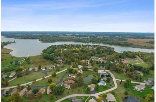 893 Saddle Ridge, Portage, WI 53901