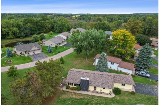 893 Saddle Ridge, Portage, WI 53901