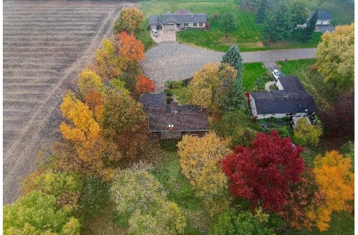 3953 Finch Trail, DeForest, WI 53532