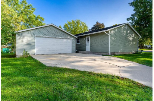 1948 Masters Street, Beloit, WI 53511