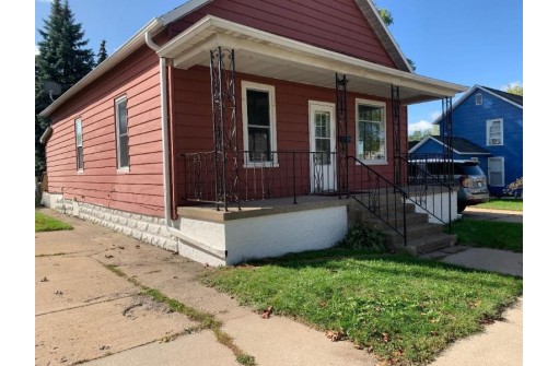 114 W Wisconsin Street, Prairie Du Chien, WI 53821-0000