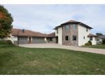 2601 Dorn Drive Portage, WI 53901