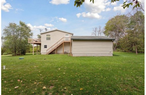 N3179 Puckaway Shores Road, Markesan, WI 53946