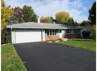 4233 Chadswyck Drive Janesville, WI 53546