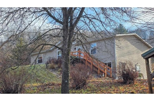 22128 County Road Dd, Richland Center, WI 53581