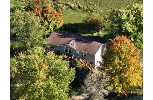 22128 County Road Dd, Richland Center, WI 53581